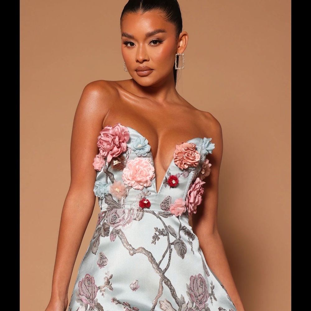 Mini Dress - Picture 3 of 4